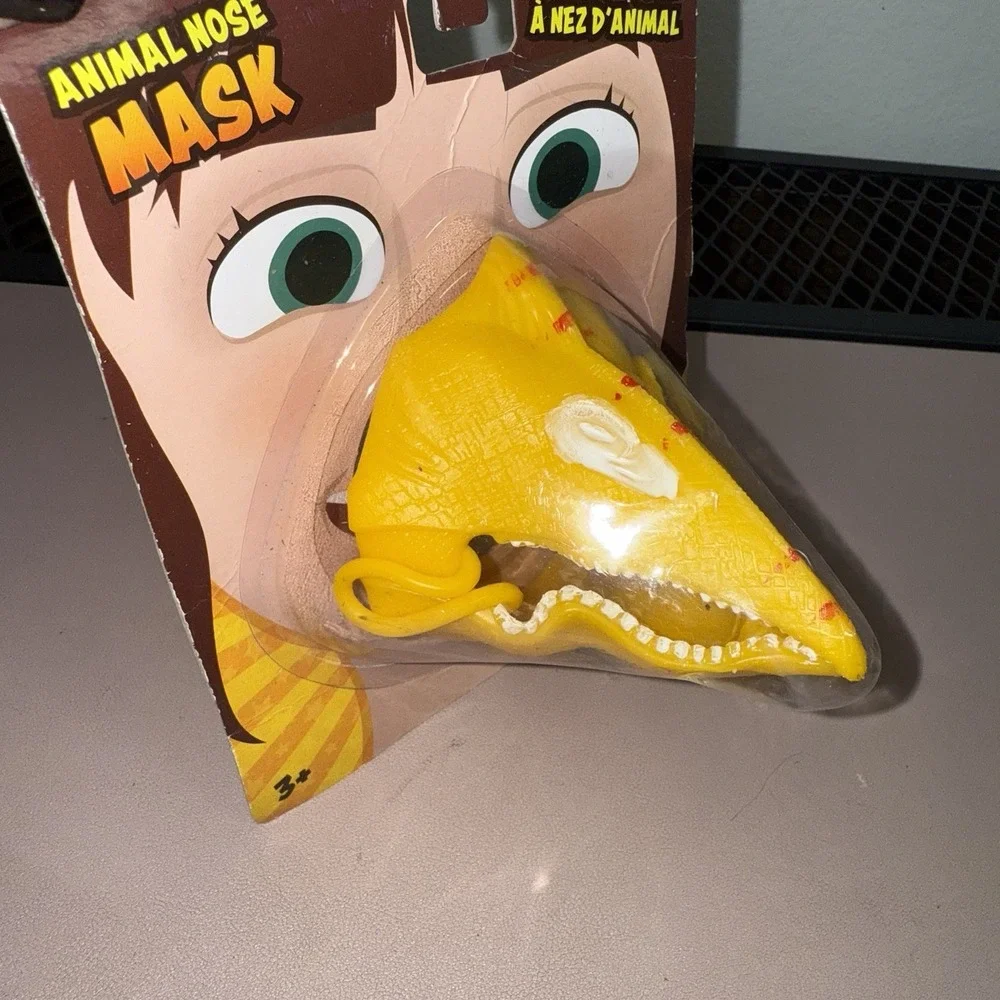 Vintage Pterodactyl DINOSAUR nose mask New‎ Factory SEALED Yellow Beak Costume